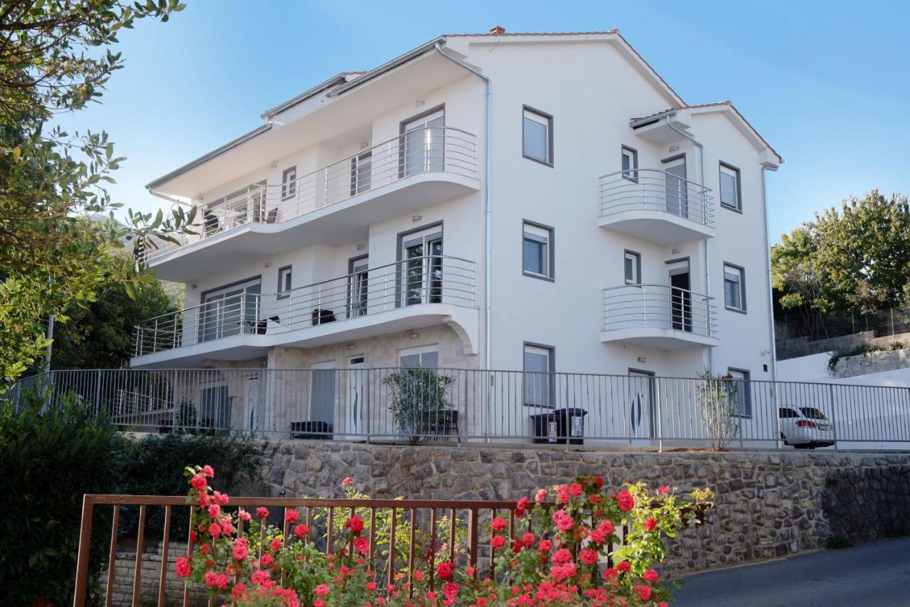Villa Dragi With Pool, Sauna, & Whirlpool 오파티아 외부 사진